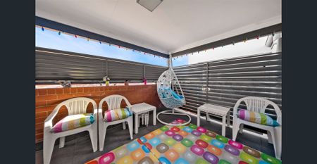 Quiet and Secure Apartment in Prime Location - Photo 4