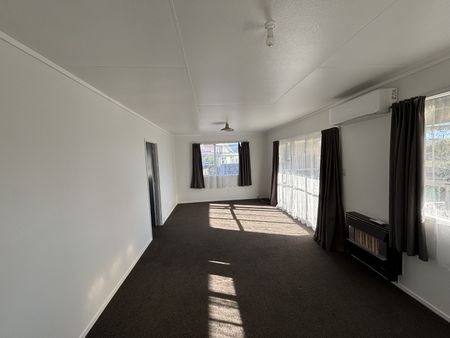 Whanganui East - 2 Bedrooms. - Photo 2