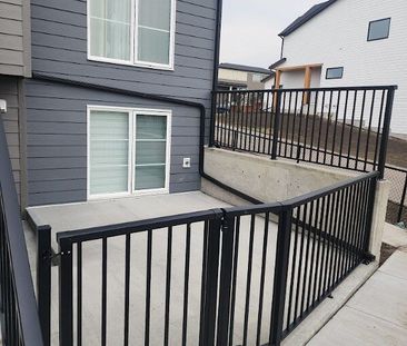 420 - 260 Rowley Way Northwest, Calgary - Photo 3