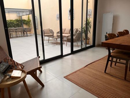 Location maison 6 pièces, 150.00m², Arcueil - Photo 3