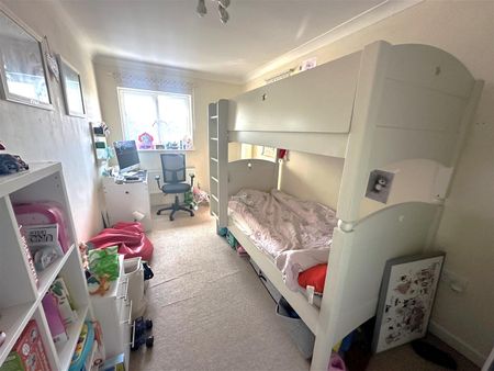 Maddison Heights, Watford - Photo 2