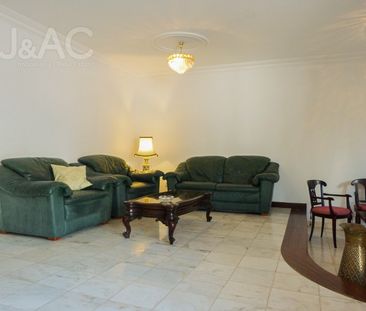Moradia T4 em Lisboa - Foto 1