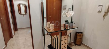 Piso de alquiler en Avenida Santiago Madrigal 13, 13, Rollo - Puente Ladrillo - Photo 4