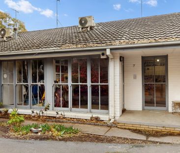 PRIVATE AND LEAFY UNIT - WELL BACK FROM THE MAIN ROAD - Photo 3