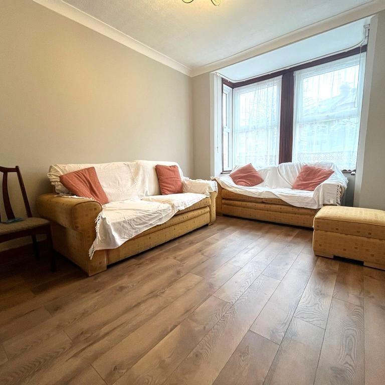 3 bedroom house to rent - Photo 1