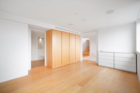 5 bedroom flat to rent - Photo 2