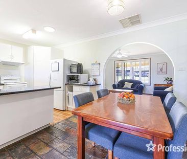 5 Bedroom and 2 Bathrooms - Photo 4