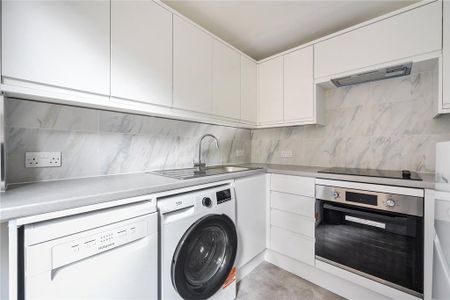 1 bedroom apartment to rent - Photo 2