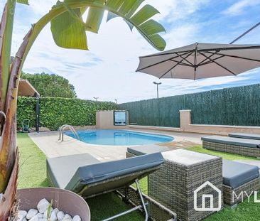 5 bedroom luxury Villa for rent in Vilanova i la Geltrú, Catalonia - Photo 3