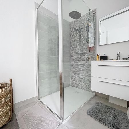 Location Appartement 2 pièces 37m² ST JULIEN LES VILLAS 10800 - Photo 4