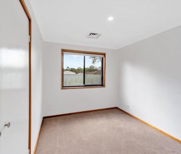 Freshly Updated Family Home in Peaceful Cul-de-Sac - Photo 4