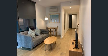 Fully Modern furnished 1 Bedroom Luxury Apartment with Carpark and Storage - Photo 4