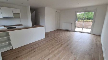 Location Maison 115 m² - Photo 3