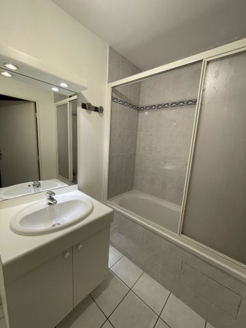 Location Appartement 3 pièces 64m² RENNES 35000 - Photo 4