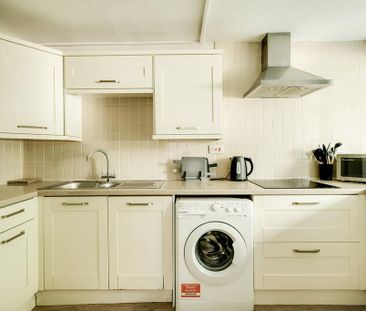 2 bedroom flat to rent - Photo 5