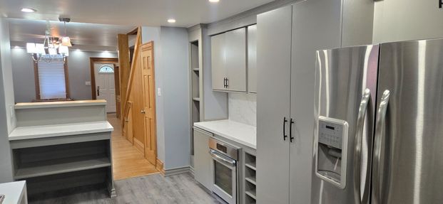 For Lease - 258 Howland Avenue, Toronto, Ontario - Photo 1