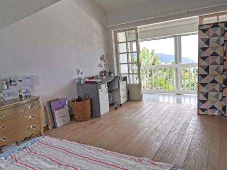 A louer, Maison / Villa, 213 m² - Photo 5