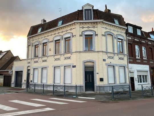 SPECIAL ETUDIANT ! Studio meublé neuf secteur EDHEC à ROUBAIX. - Photo 1