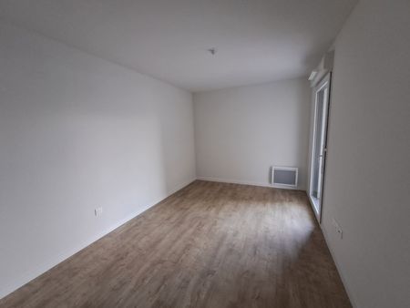 Location Appartement 2 pièces 42m² PERPIGNAN 66000 - Photo 3