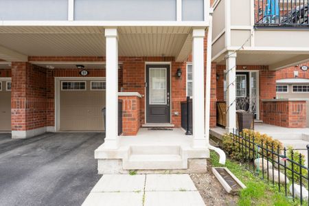 For Lease - 51 Colonel Frank Ching Crescent, Brampton, Ontario - Photo 4