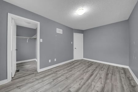 For Lease - 45 Salmon Way, Whitby, Ontario - Photo 2