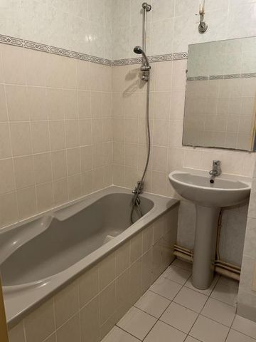 VANNES – OUEST – CLISCOUET -Appartement T4 DE 79.15 M2 - Photo 3