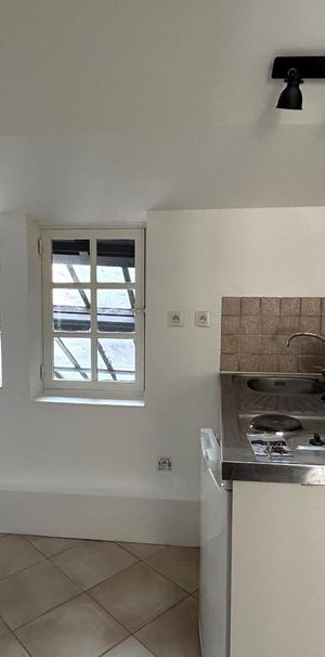 Location Appartement 2 pièces 45m² BLOIS 41000 - Photo 1