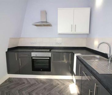 Mutley Plain, Plymouth, PL4 - Photo 1