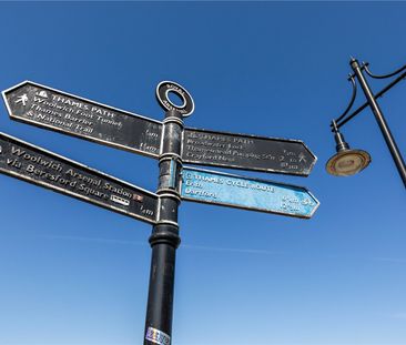 Hopton Road, London, SE18 - Photo 1