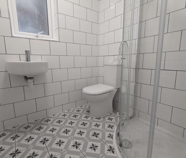 1 bedroom in a flat share to rent - Photo 6