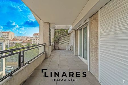 Appartement 4 pièces 113m2 MARSEILLE 8EME 1 800 euros - Photo 4