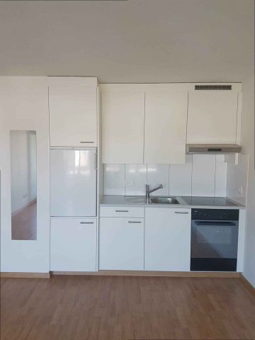 1 Zimmer, 2. Stock - Photo 3