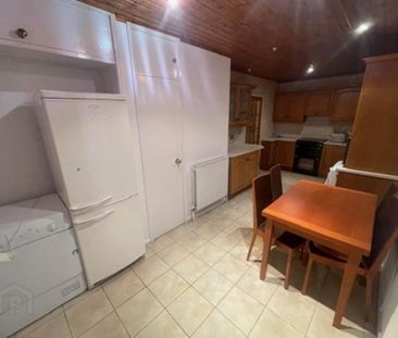 26 Glenavon Crescent, Lurgan, Craigavon, BT66 8JR - Photo 2