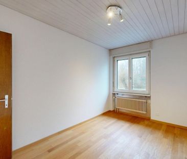 Charming 5.5-room single-family house with large garden - Photo 5