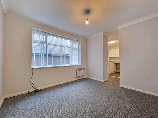 Grasmere Road, Blackpool, FY1 - Photo 1