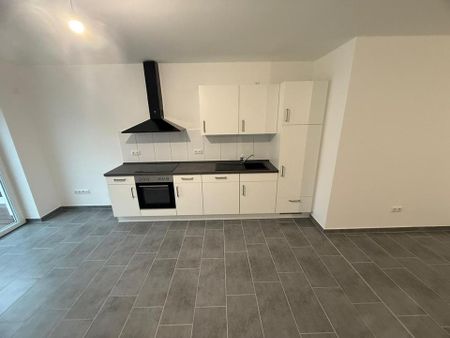 Penthousewohnung mit Fahrstuhl in toller Parkanlage - Photo 3