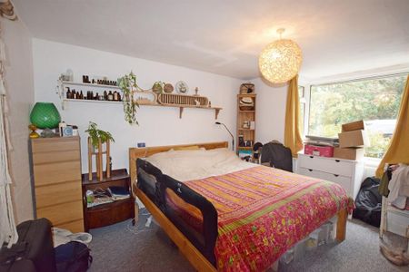 2 bedroom bungalow to rent - Photo 3