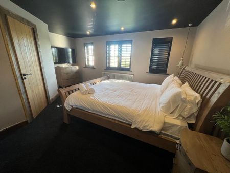 2 bedroom semi-detached house to rent - Photo 3