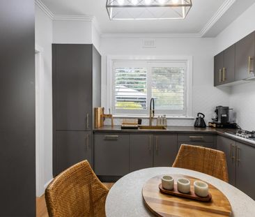 Stylishly Revamped Classic Home - Photo 4