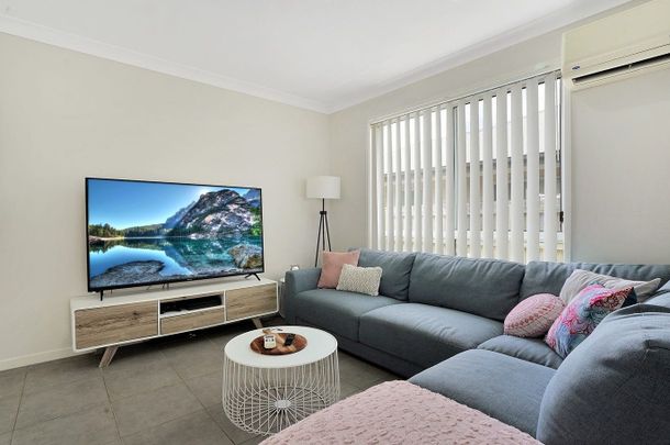 Fabulous 3 bedroom home - Photo 1