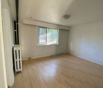 One Bedroom for rent - Photo 3