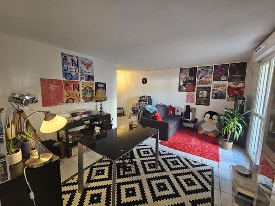 Location Appartement 2 pièces 40m² COGNAC 16100 - Photo 1