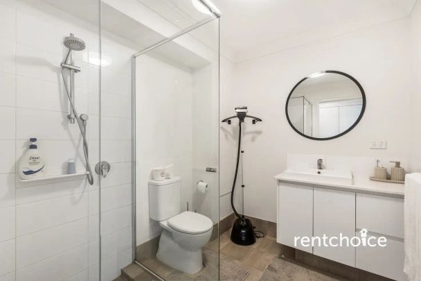 “Modern 2-Bed, 2-Bath Apartment in Canning Vale” - Photo 1