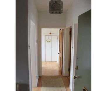 1 bed first floor flat for rent in Priestfield - Photo 6