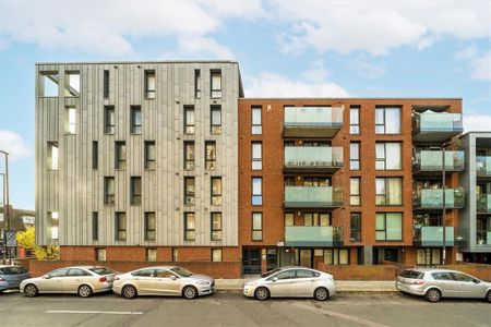 2 bedroom flat to rent - Photo 5