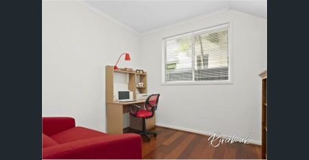 Contemporary Living in Prime Location - Photo 2