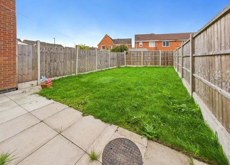 Moore Close, Longford, Coventry - Photo 4