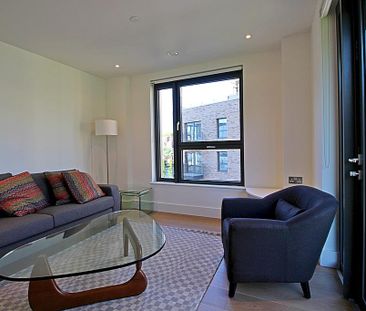 2 bedroom flat to rent - Photo 2