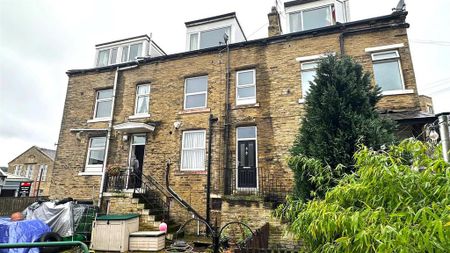 2 bedroom terraced house to rent - Photo 5