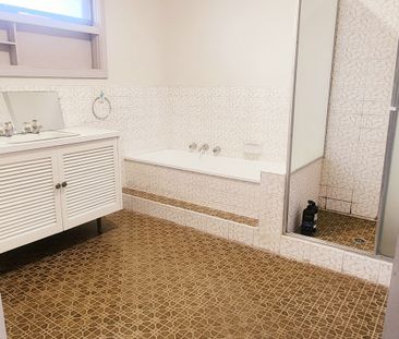 Doncaster East - Photo 5